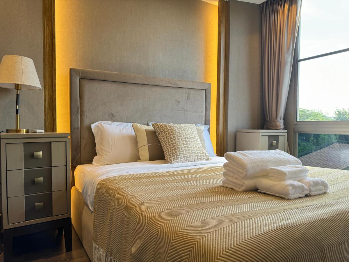 Chiang Mai Night Market Super Large Luxurious 3-Bedroom Hotel-Style Condo Exterior foto
